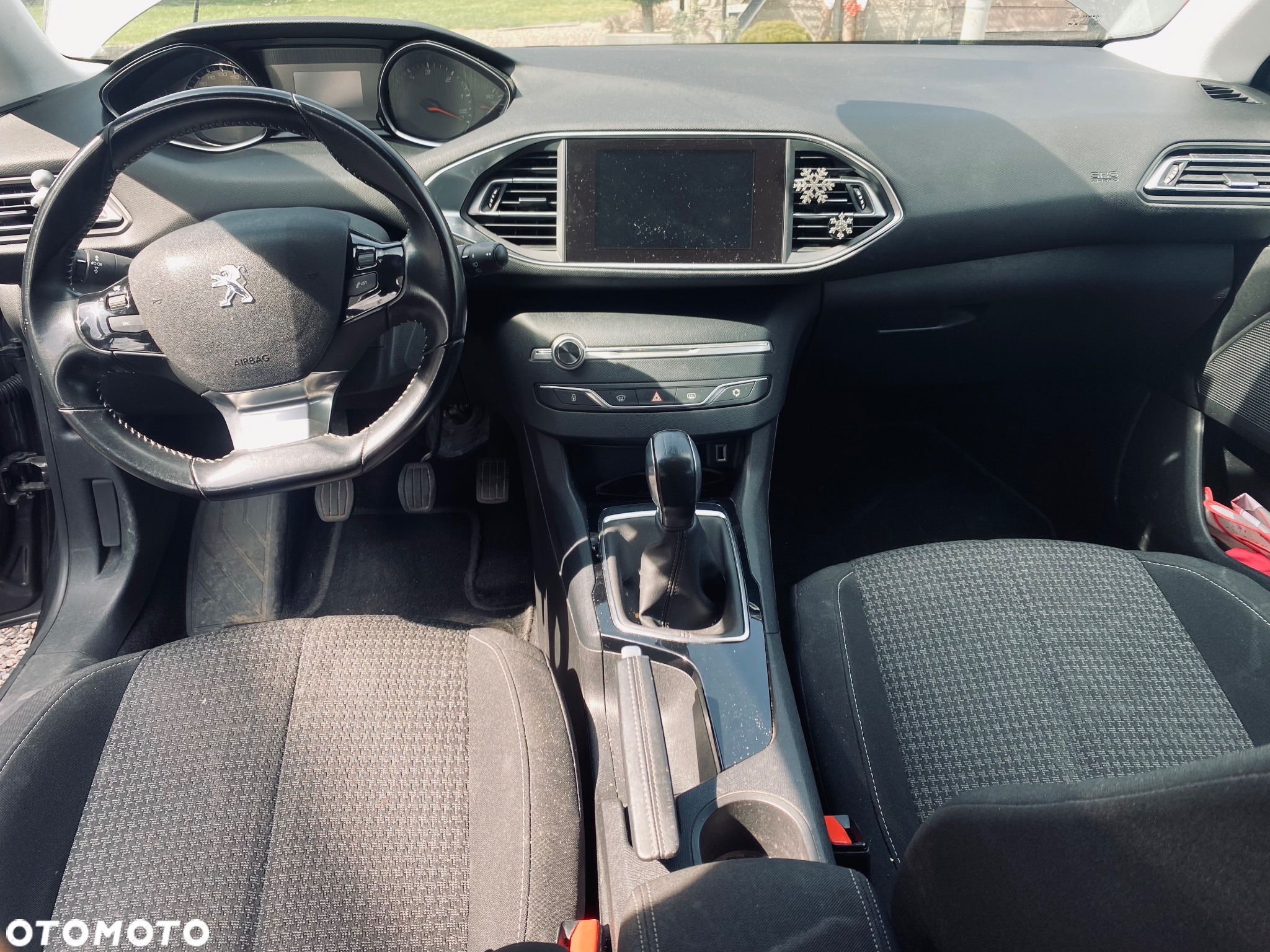 Peugeot 308 - 13