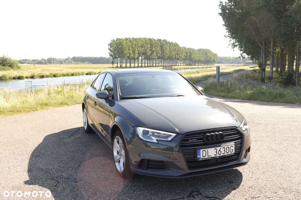 Audi A3 Limousine 40 TFSI Quattro S tronic - 3