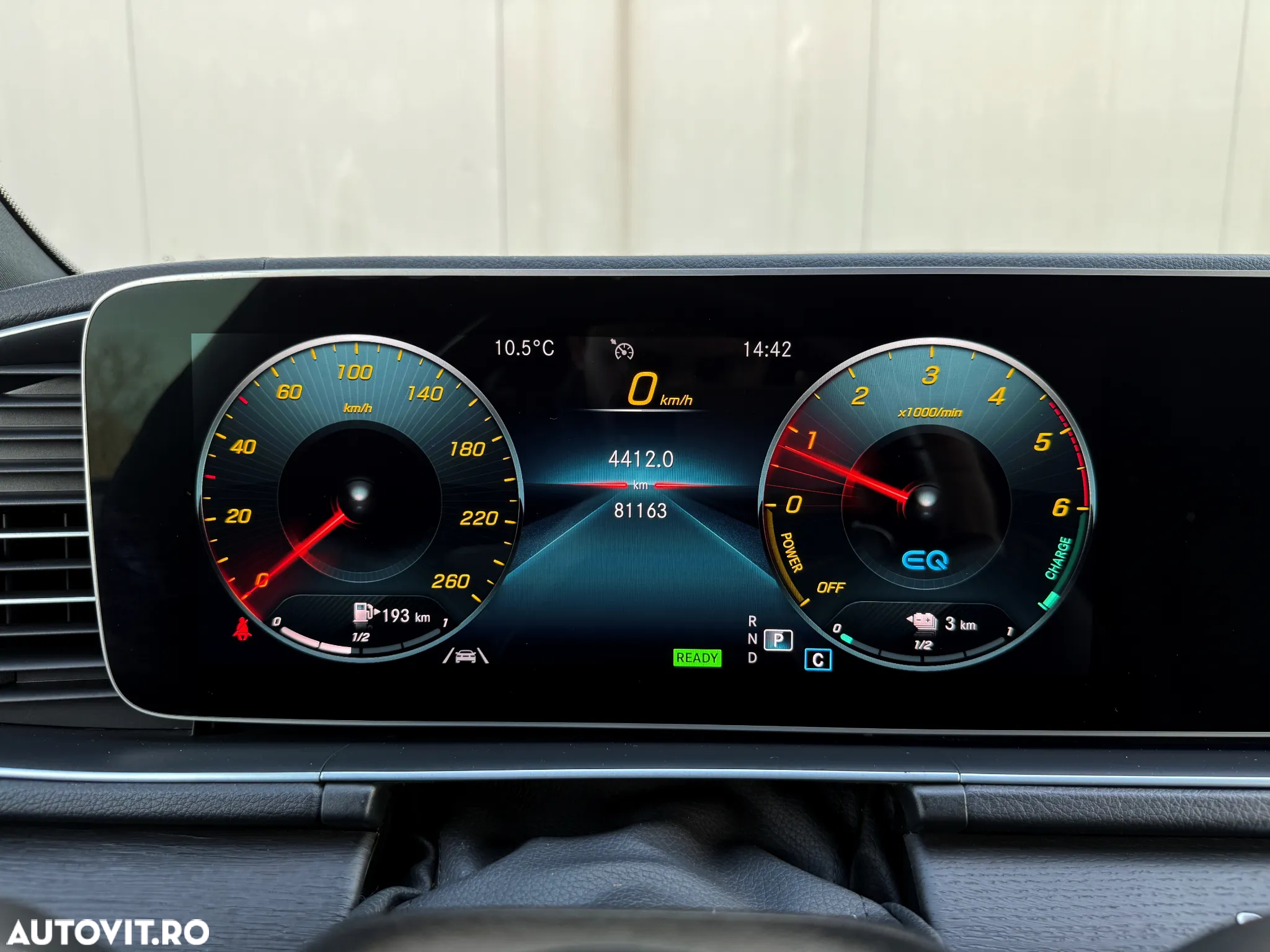 Mercedes-Benz GLE Coupe 350 de 4Matic 9G-TRONIC AMG Line - 35