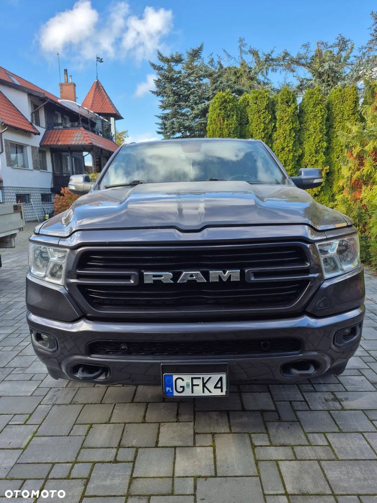 RAM 1500 Crew Cab Sport - 5
