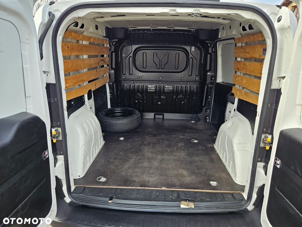 Fiat Doblo - 11