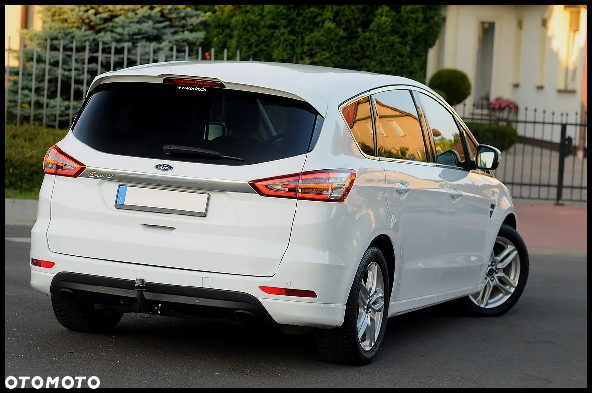 Ford S-Max 2.0 TDCi Titanium - 16