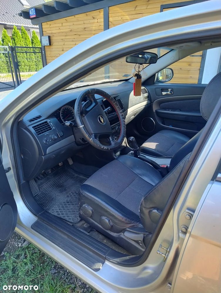Chevrolet Epica 2.0 LS - 3