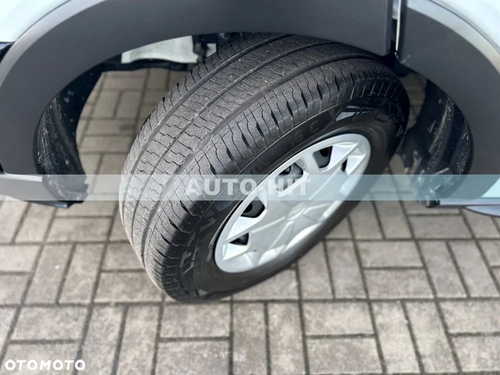 Ford Transit - 18