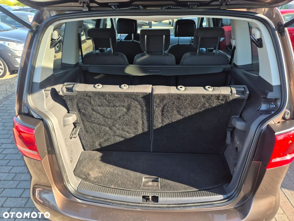 Volkswagen Touran 1.6 TDI DPF Life - 19