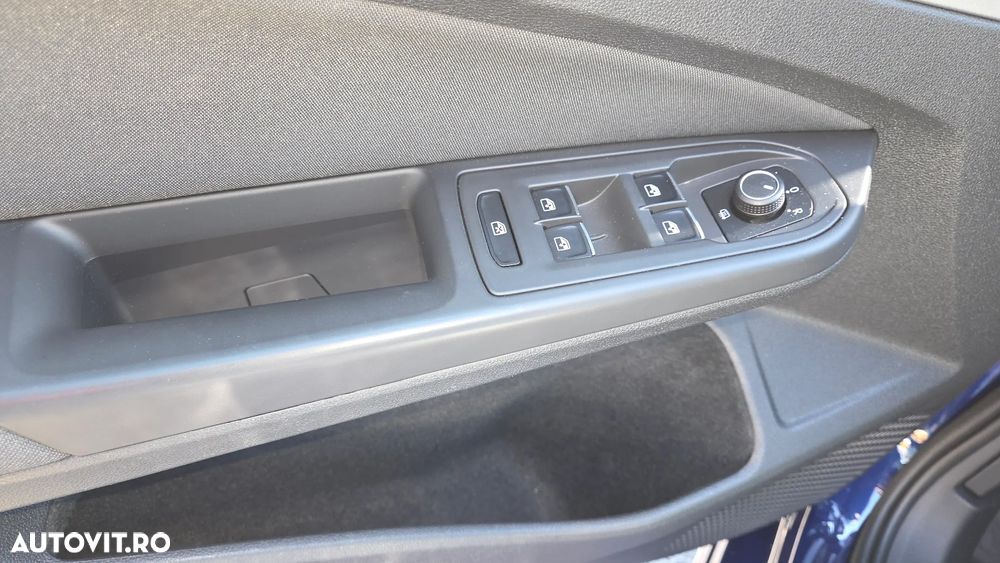 Volkswagen Golf 2.0 TDI 116CP Life - 17