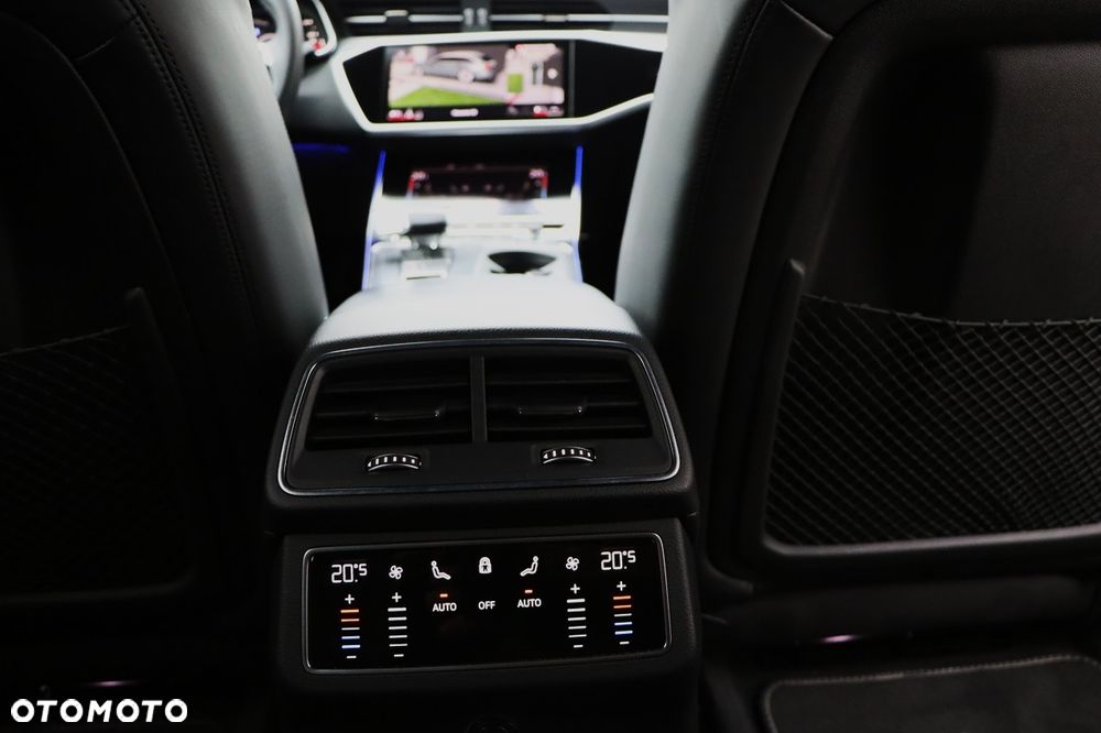 Audi A6 Avant - 33