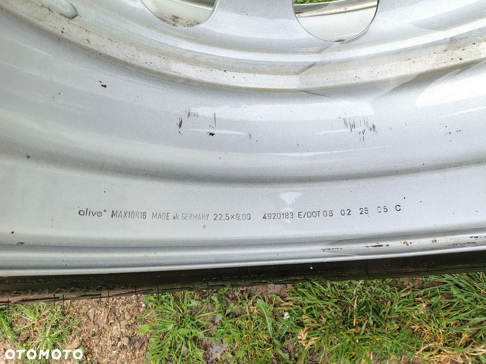2x goodyear 315x70x22,5 prowadząca - 2