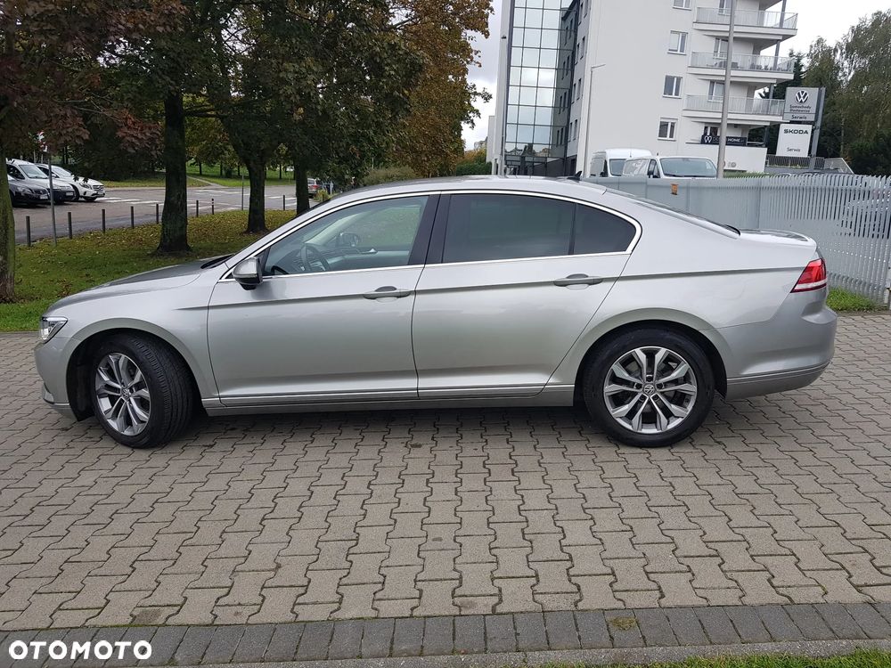 Volkswagen Passat 1.8 TSI BMT Comfortline DSG - 8