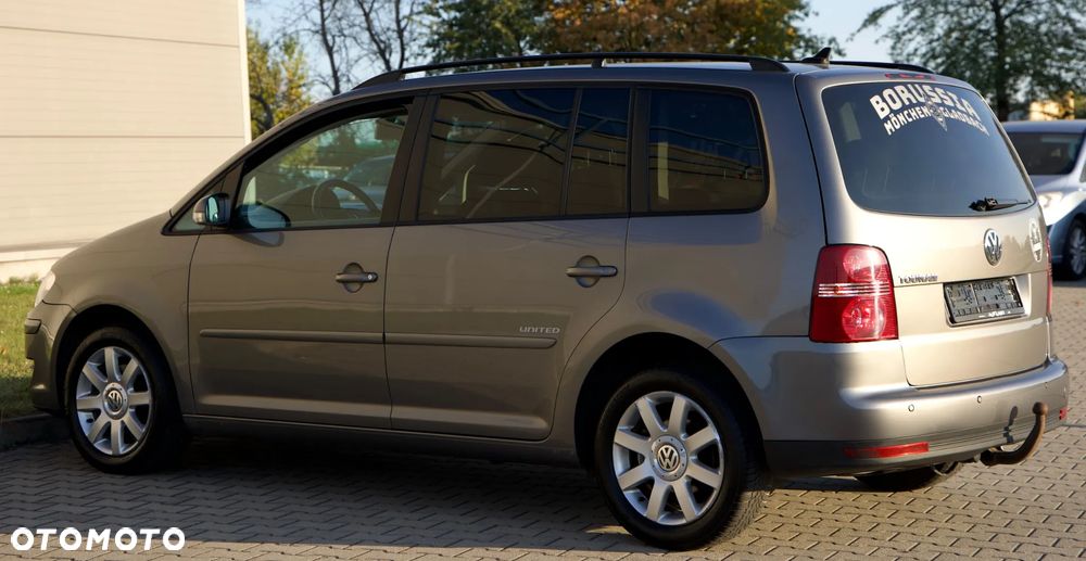 Volkswagen Touran 1.6 United - 11