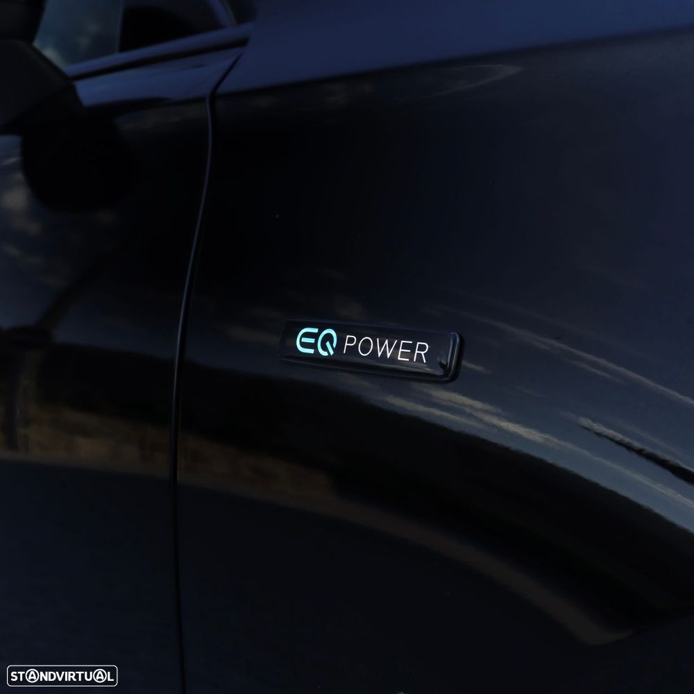 Mercedes-Benz A 250 Limousine e 8G-DCT AMG Line - 10