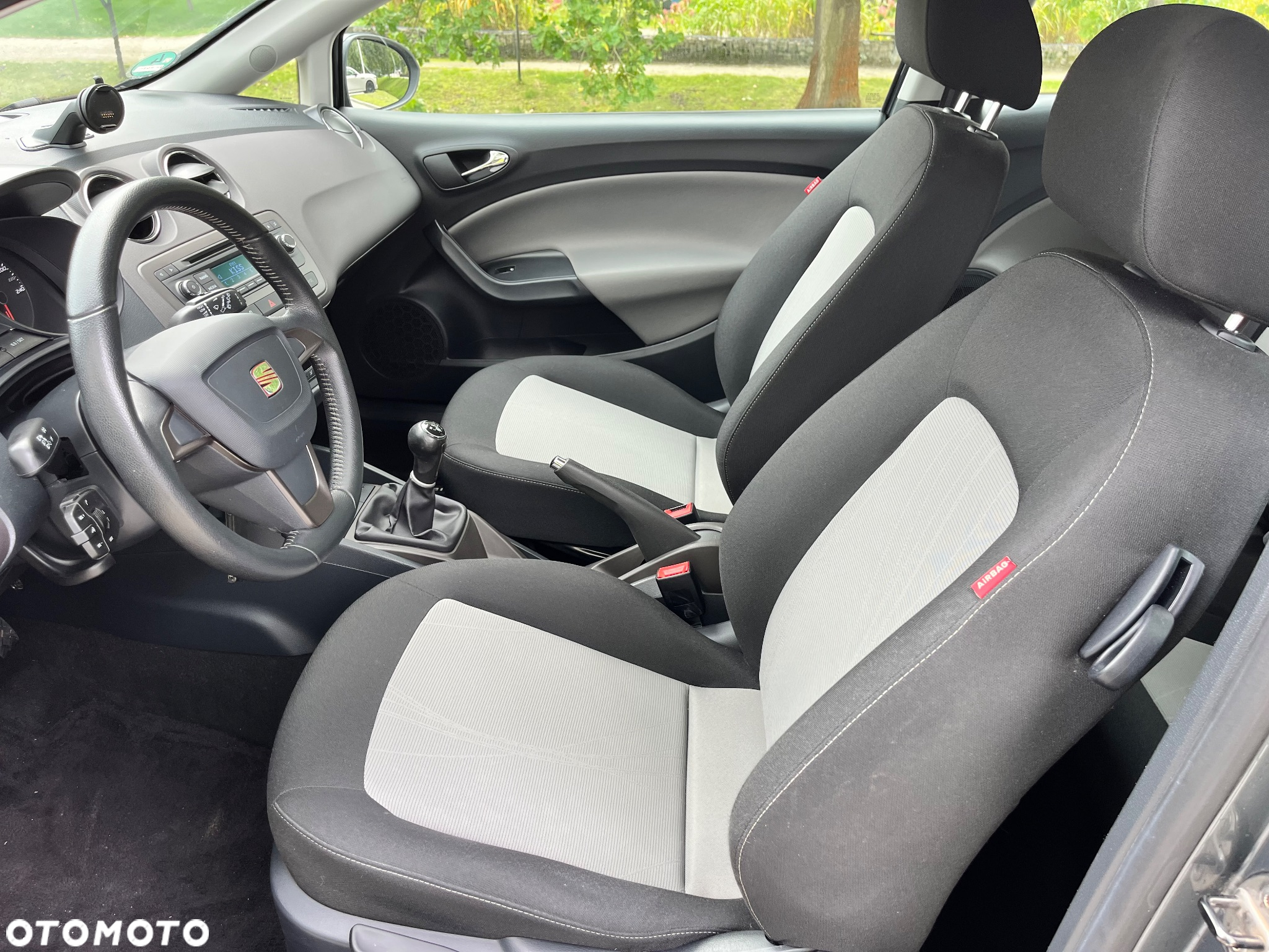 Seat Ibiza SC 1.4 16V Reference - 9