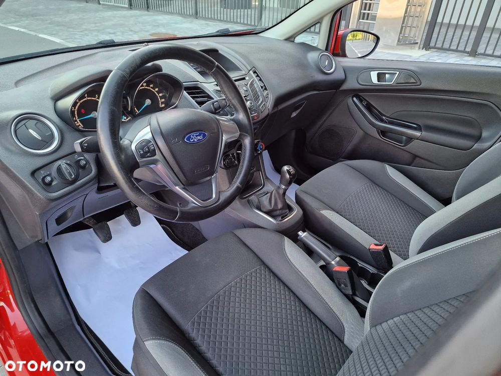 Ford Fiesta - 7