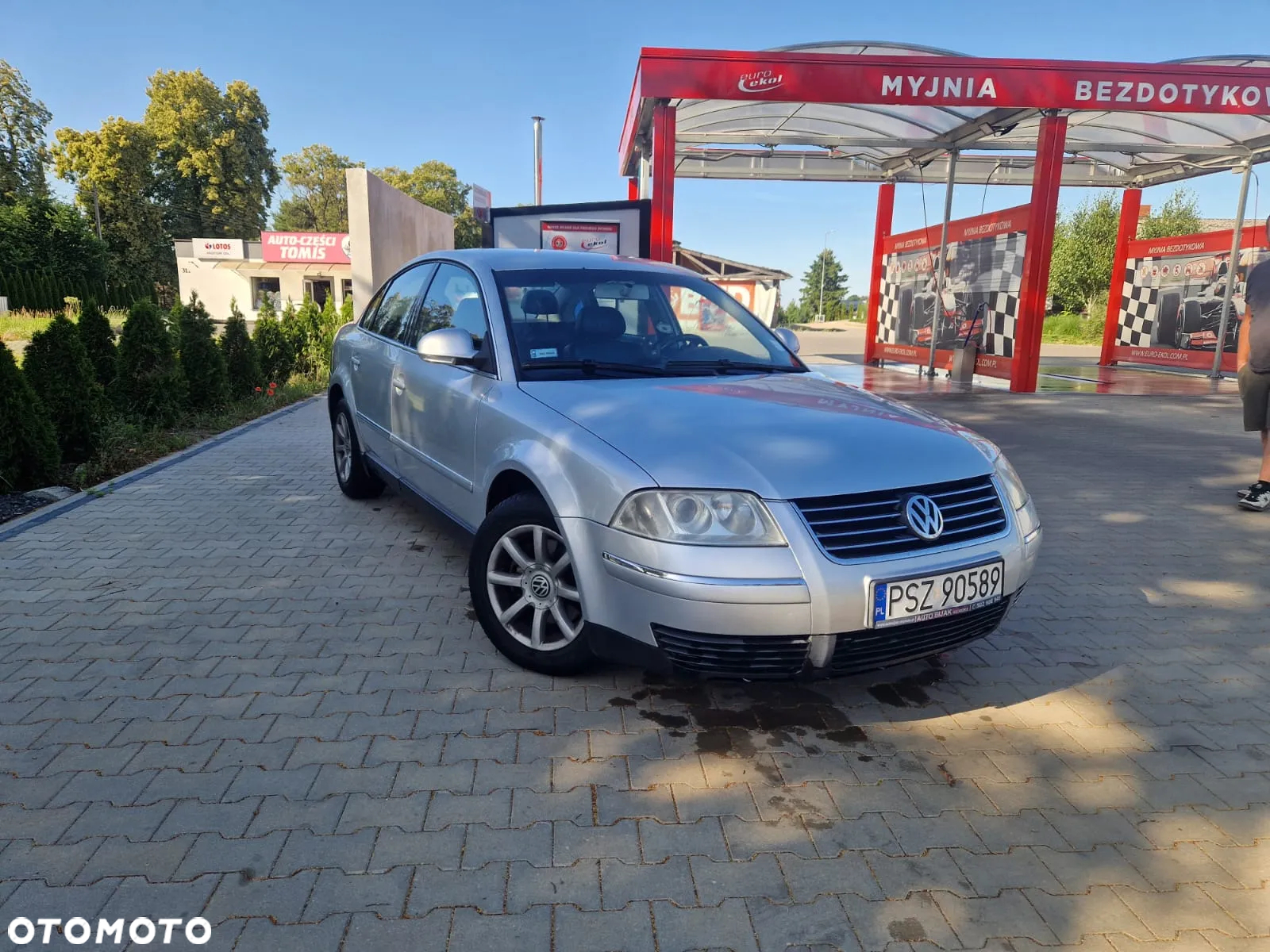 Volkswagen Passat 1.9 TDI Highline - 2