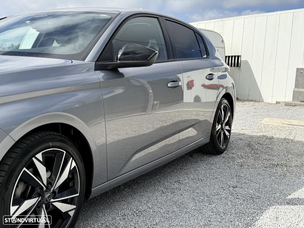 Peugeot 308 1.2 PureTech Allure EAT8 - 20