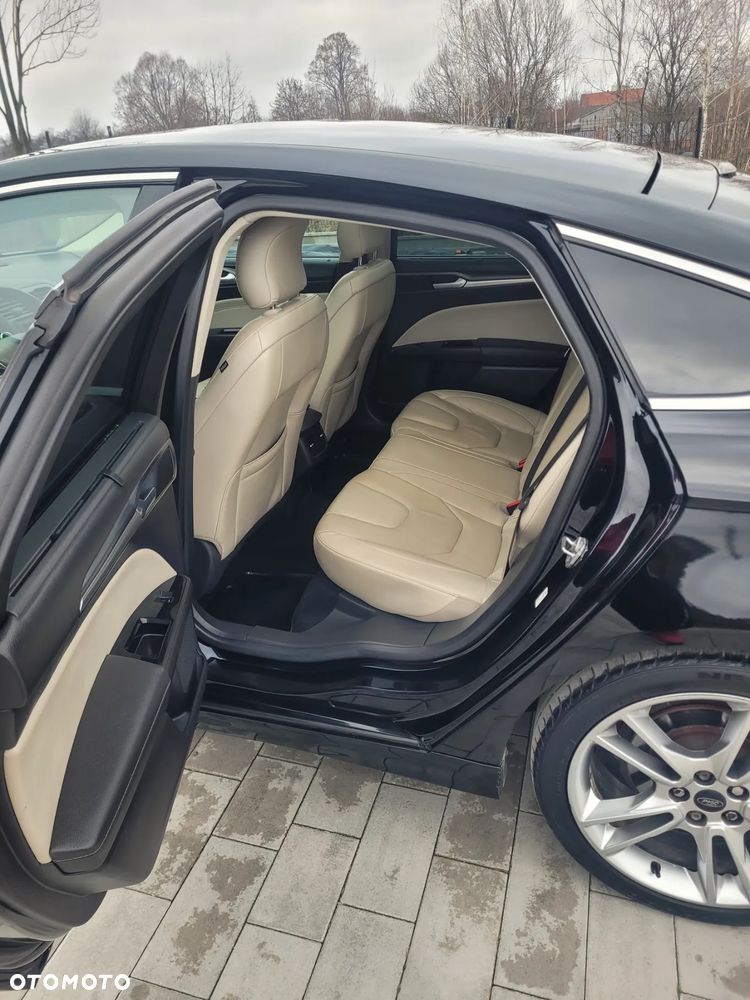 Ford Mondeo 2.0 TDCi Titanium 4WD PowerShift - 17