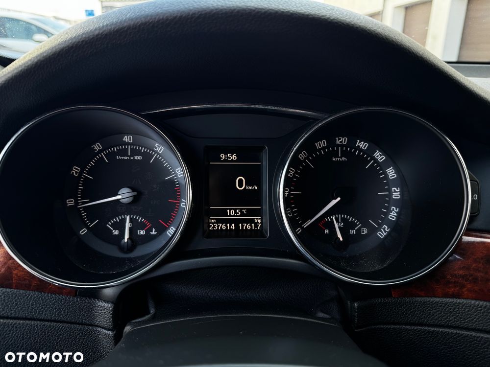 Skoda Superb 1.8 TSI Elegance - 13