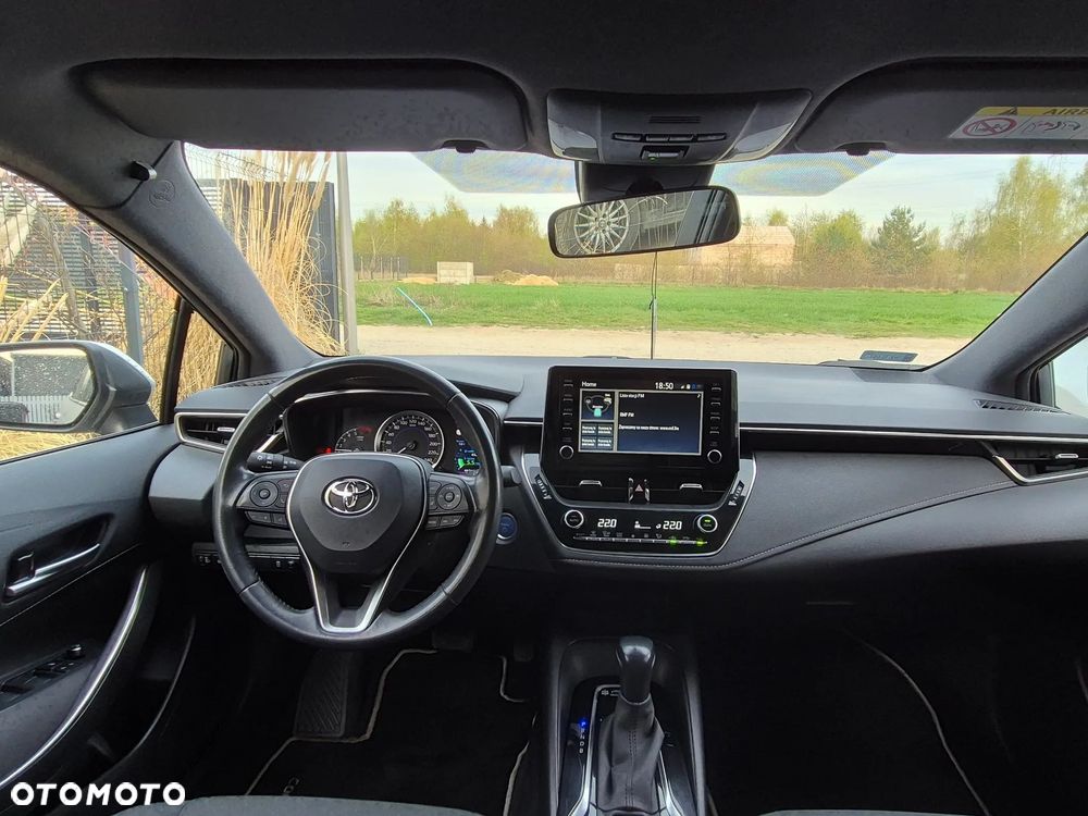 Toyota Corolla 1.8 Hybrid Comfort - 10