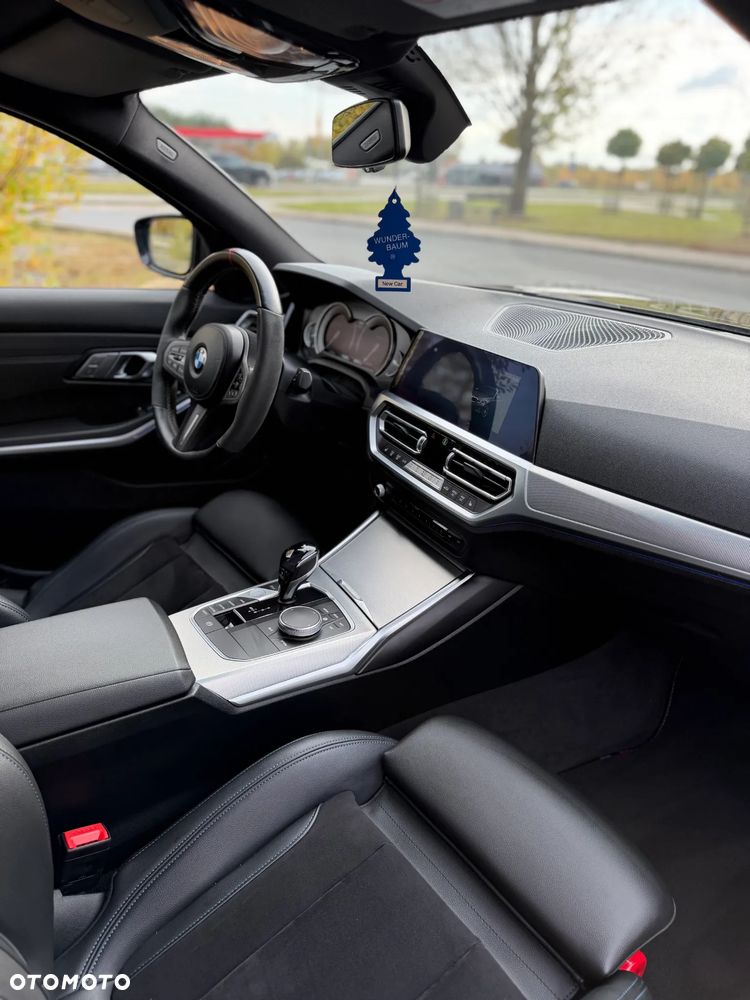 BMW Seria 3 - 18
