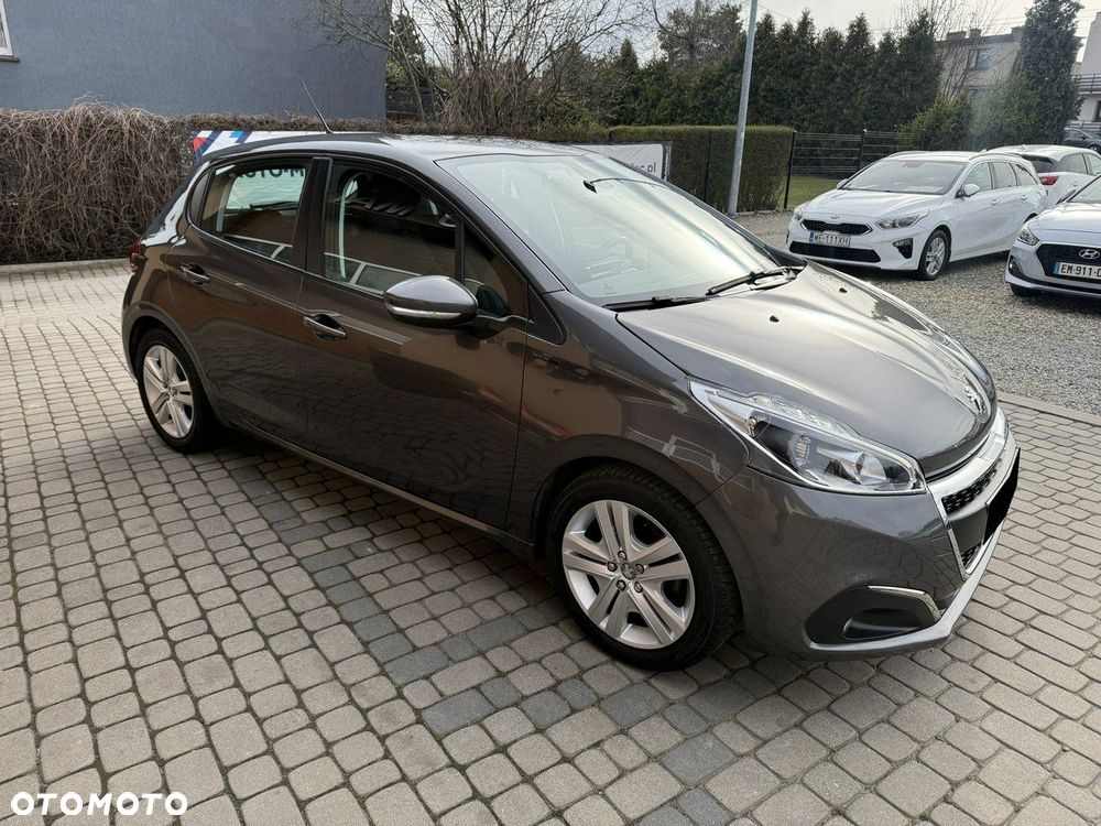 Peugeot 208 PureTech 82 Stop & Start Signature - 4