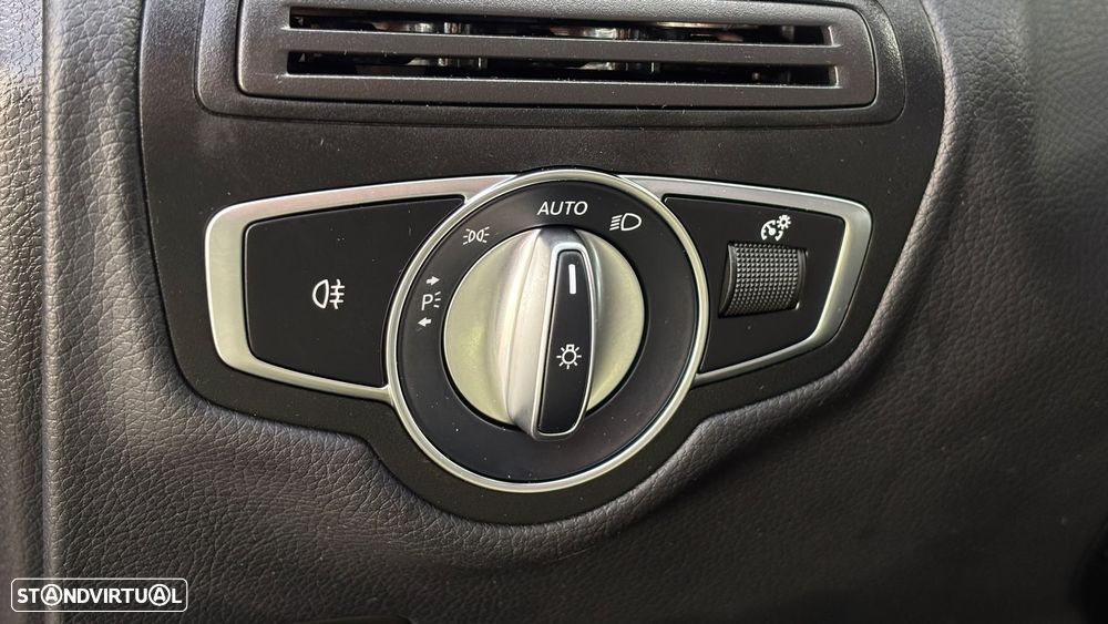 Mercedes-Benz GLC 300 de 4Matic 9G-TRONIC - 18