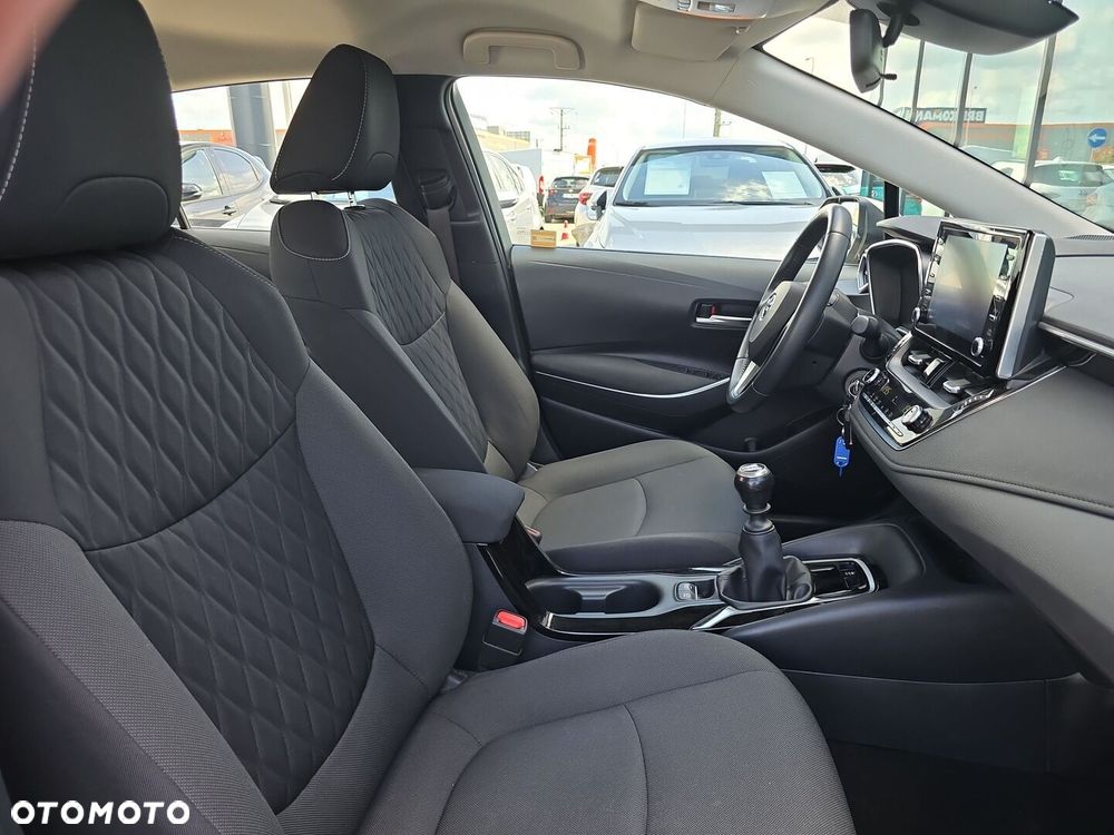 Toyota Corolla 1.5 Comfort - 16
