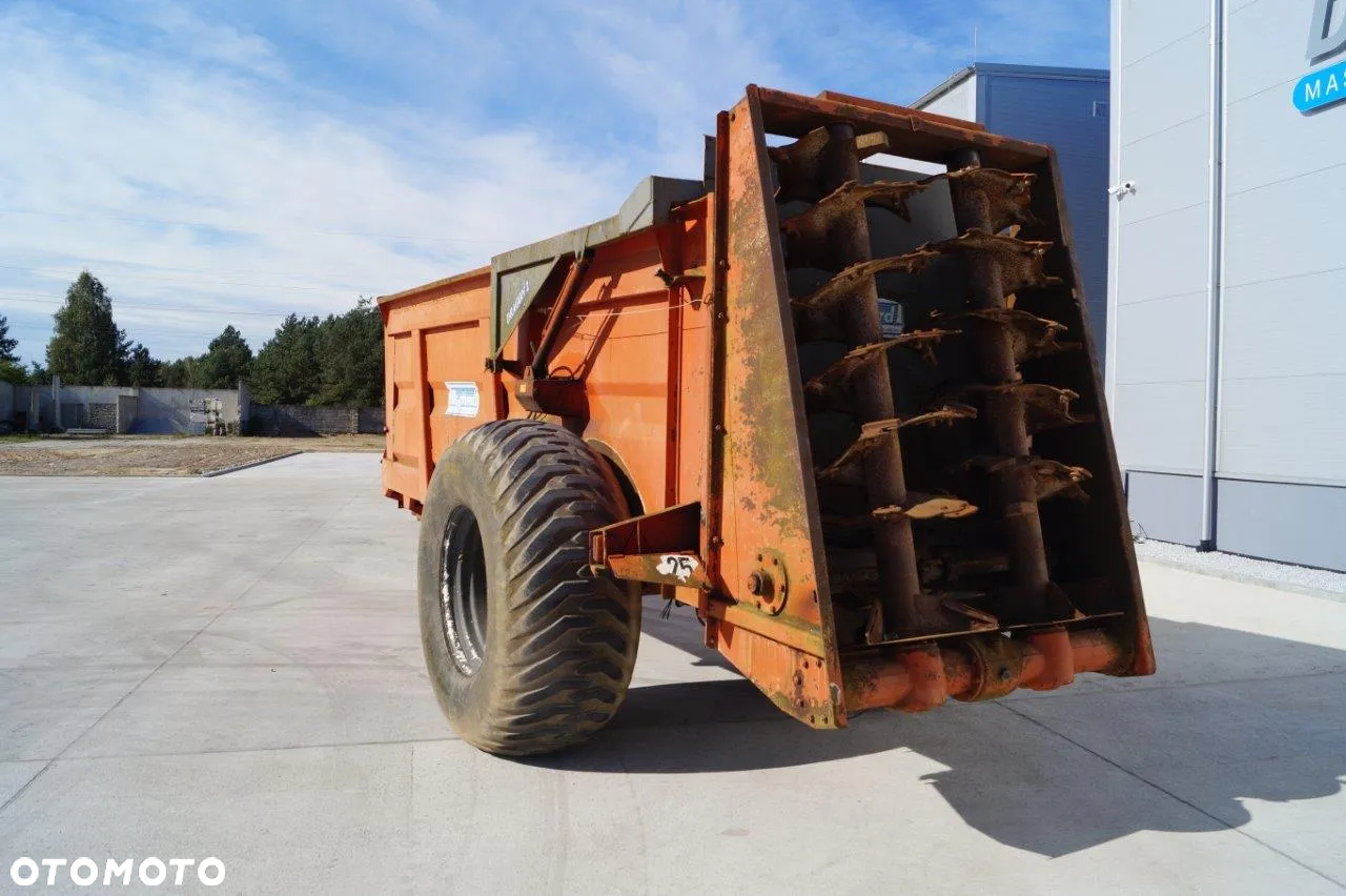 Brochard Rozrzutnik Obornika Dragon 1300 12 Ton - 6