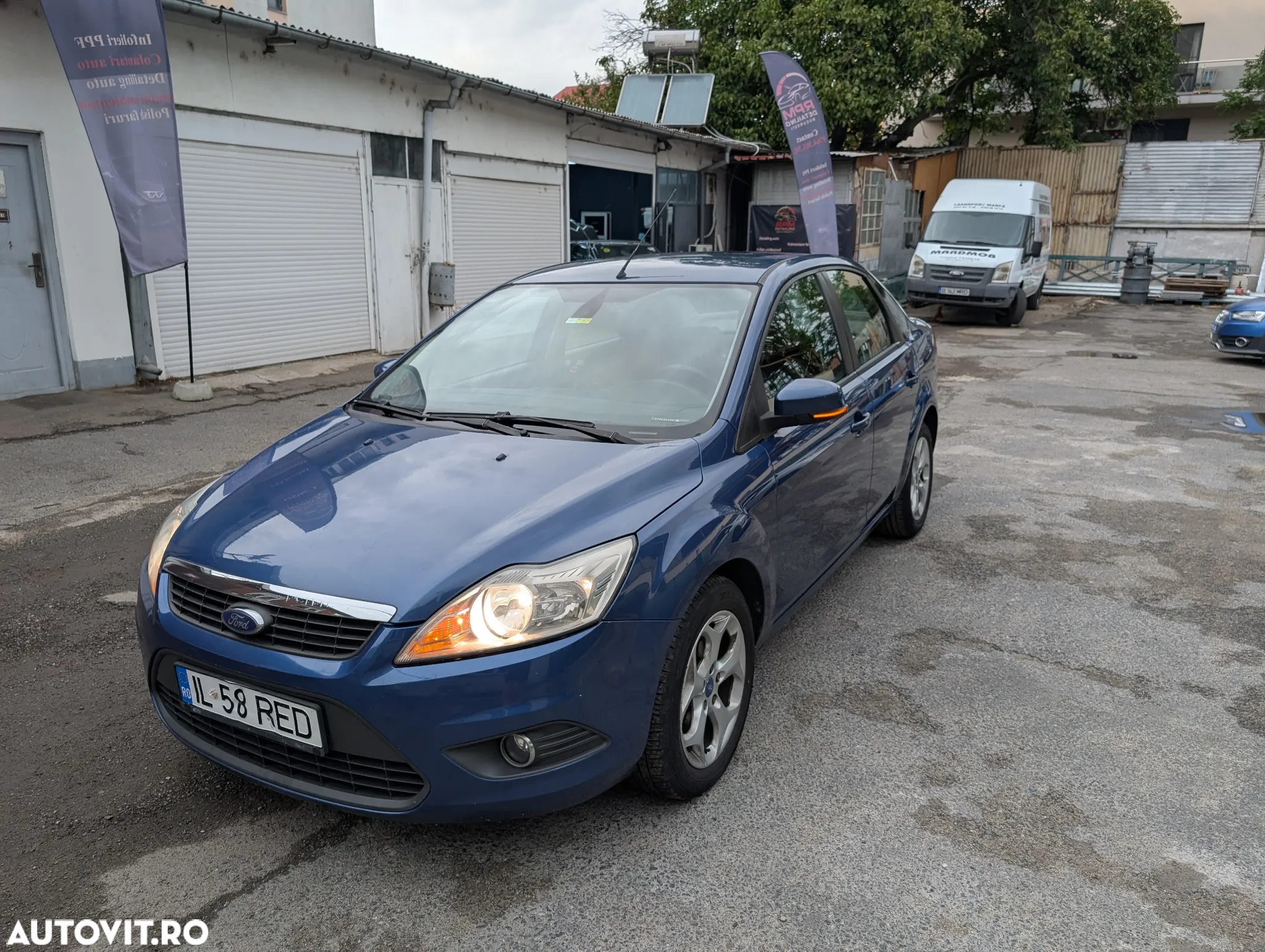 Ford Focus 1.6 Ti-VCT Titanium - 2