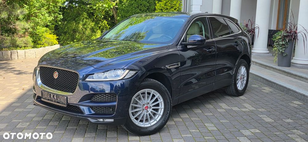 Jaguar F-Pace - 5