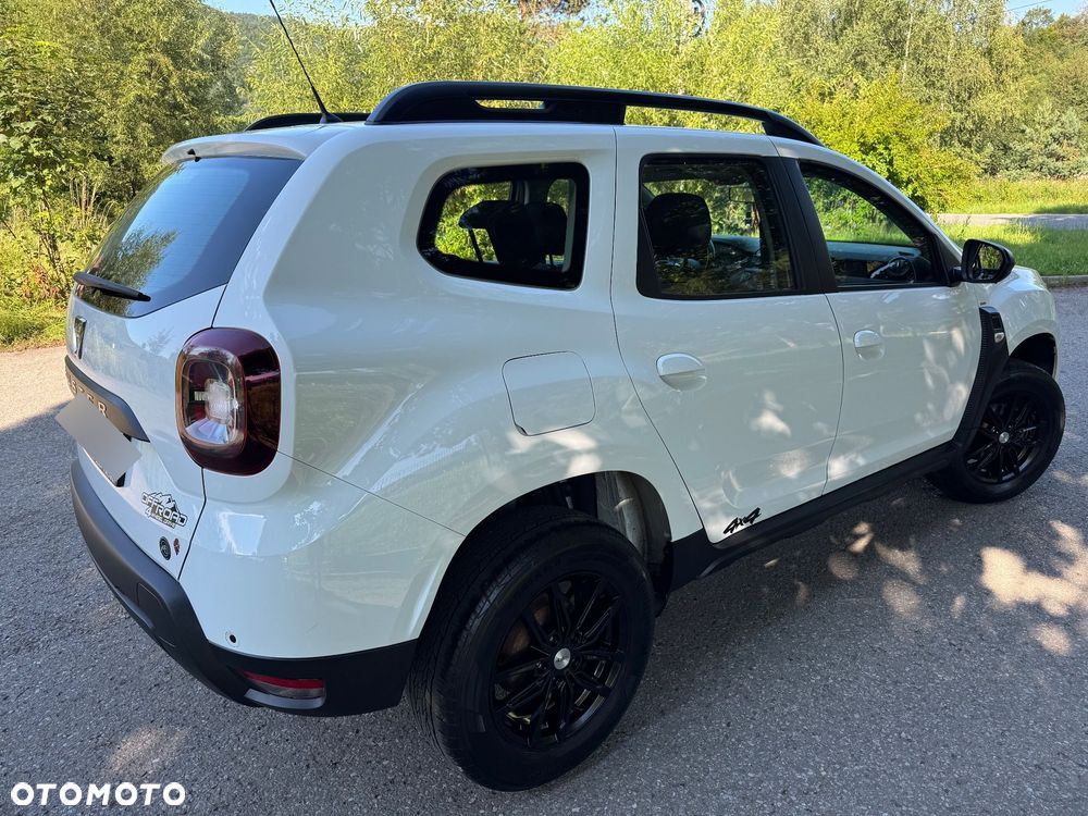 Dacia Duster 1.3 TCe FAP Techroad 4WD - 6