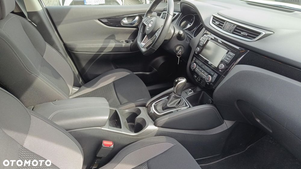 Nissan Qashqai 1.3 DIG-T Acenta DCT - 10