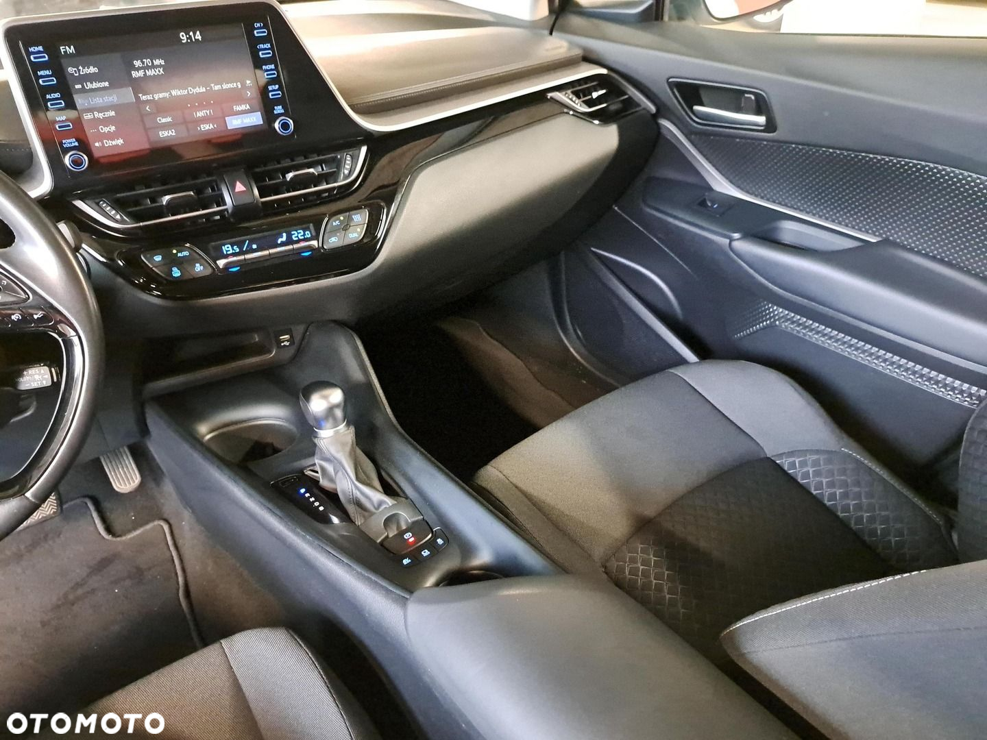 Toyota C-HR - 25