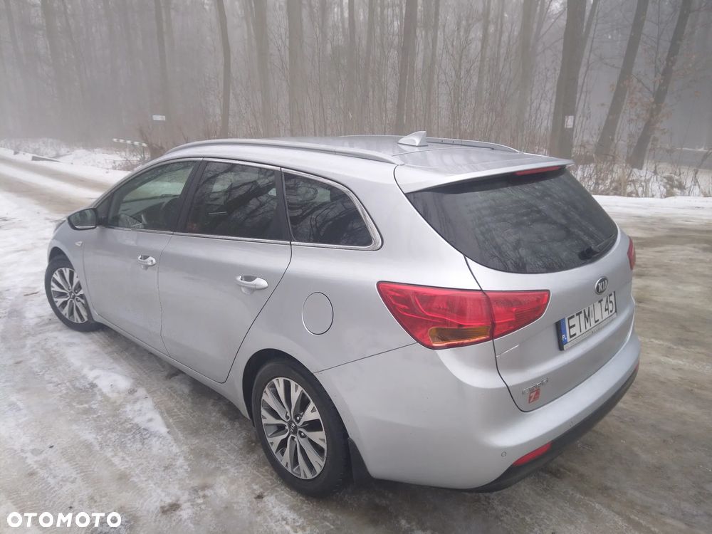 Kia Ceed 1.6 GDI Smart Plus - 3
