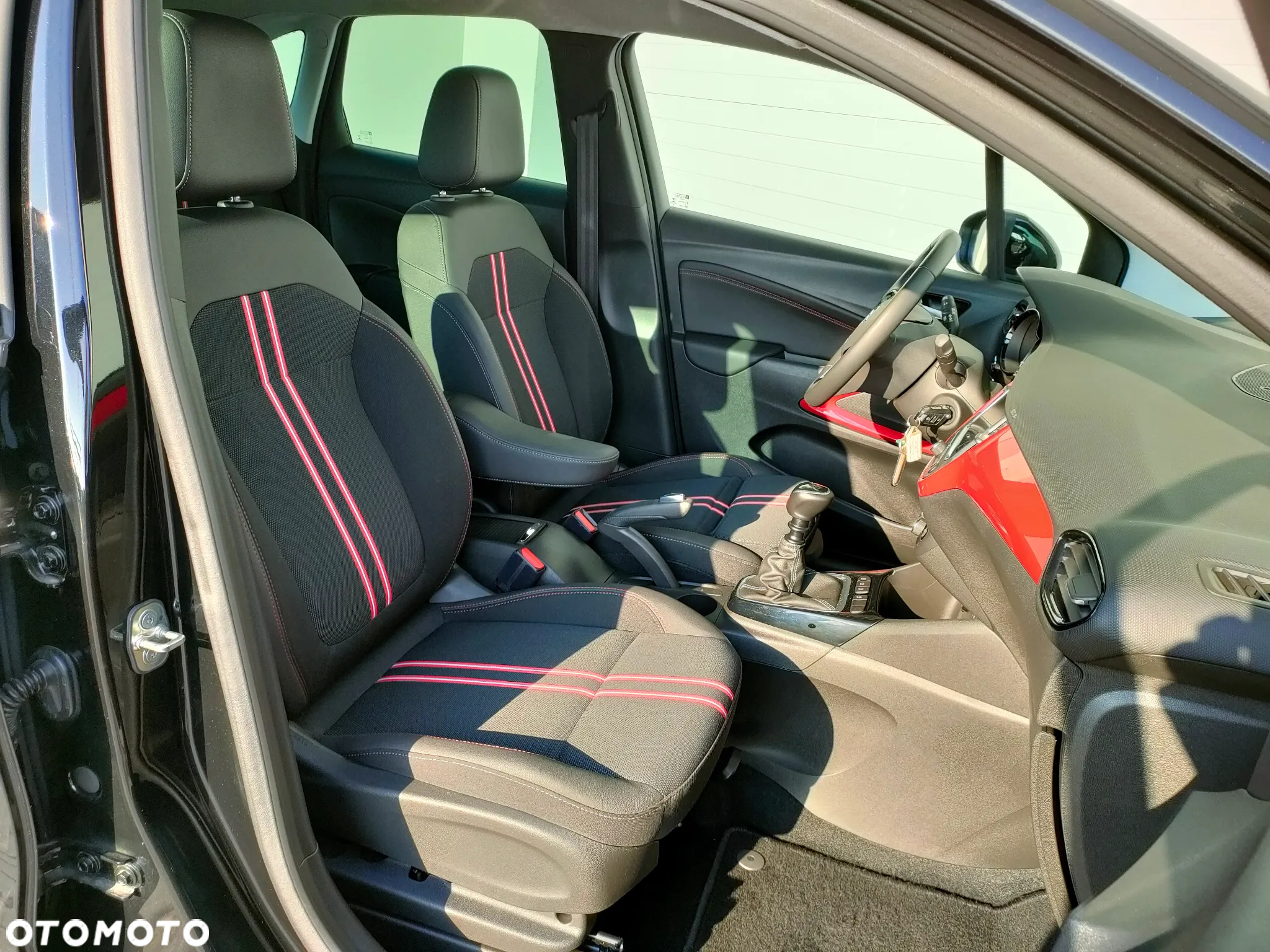 Opel Crossland 1.2 T GS Line Plus Pack - 23