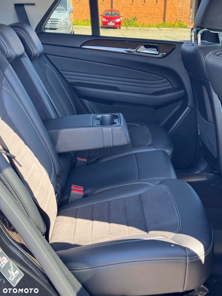 Mercedes-Benz ML 350 BlueTEC 4-Matic - 21