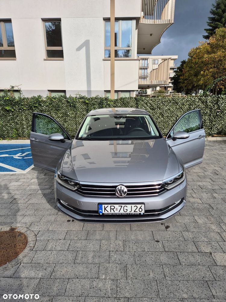 Volkswagen Passat 1.8 TSI BMT Comfortline - 18