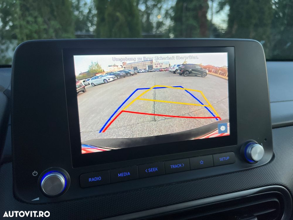 Hyundai KONA Select - 16