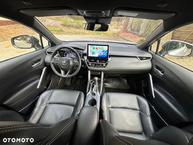 Toyota Corolla Cross 1.8 VVT-i Business Edition - 32