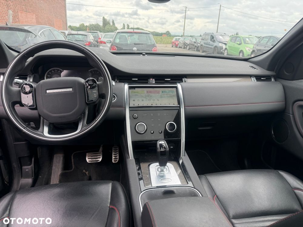 Land Rover Discovery Sport - 12
