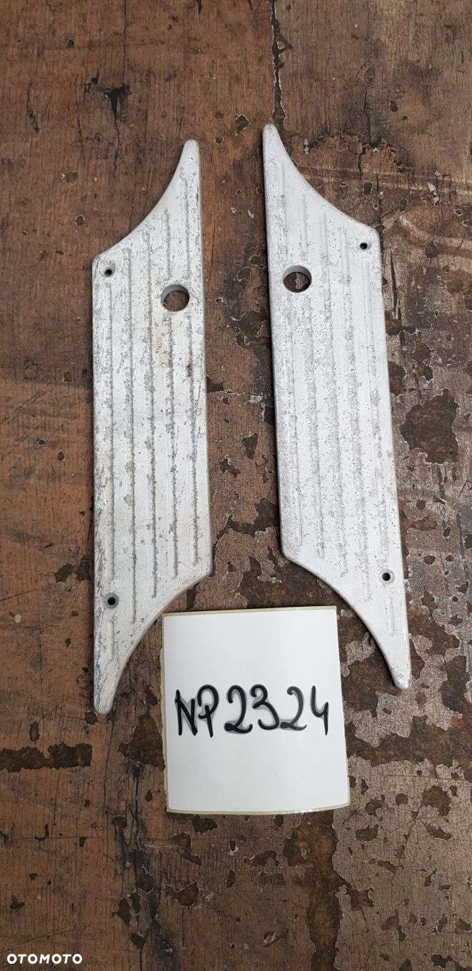 Osłona zamka kufra nakładka para Harley Touring - 1