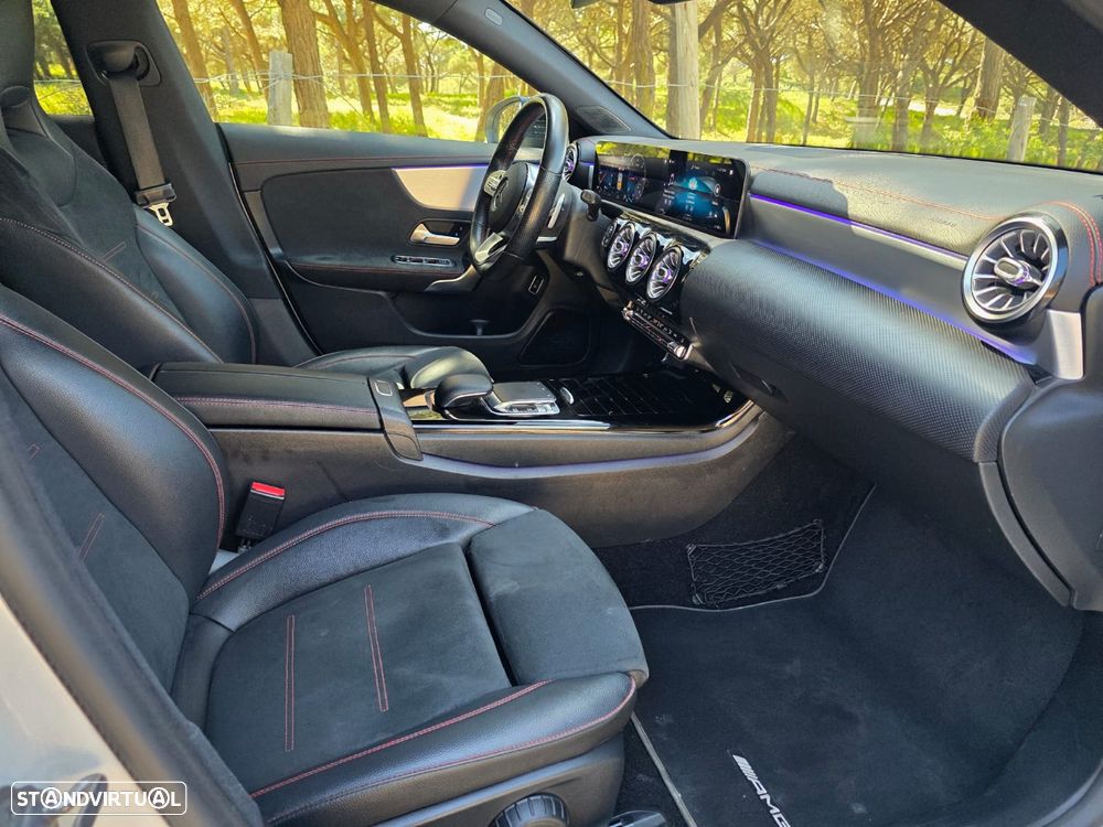 Mercedes-Benz CLA 180 d 7G-DCT - 18