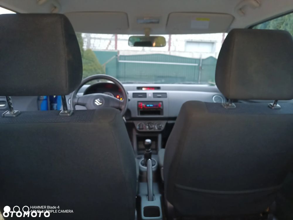 Suzuki Swift 1.3 GLX / Comfort - 23