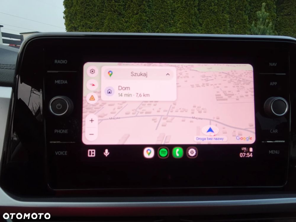 Volkswagen T-Roc 1.5 TSI Life - 25