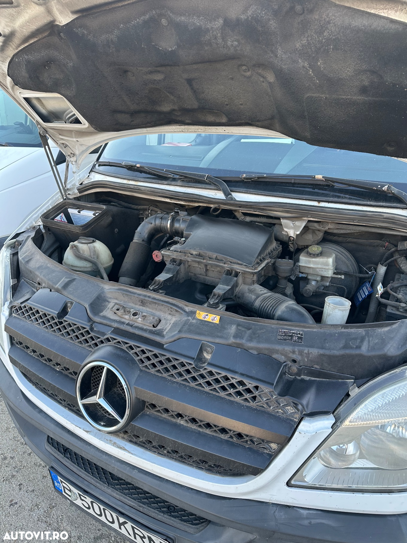 Mercedes-Benz Sprinter - 9