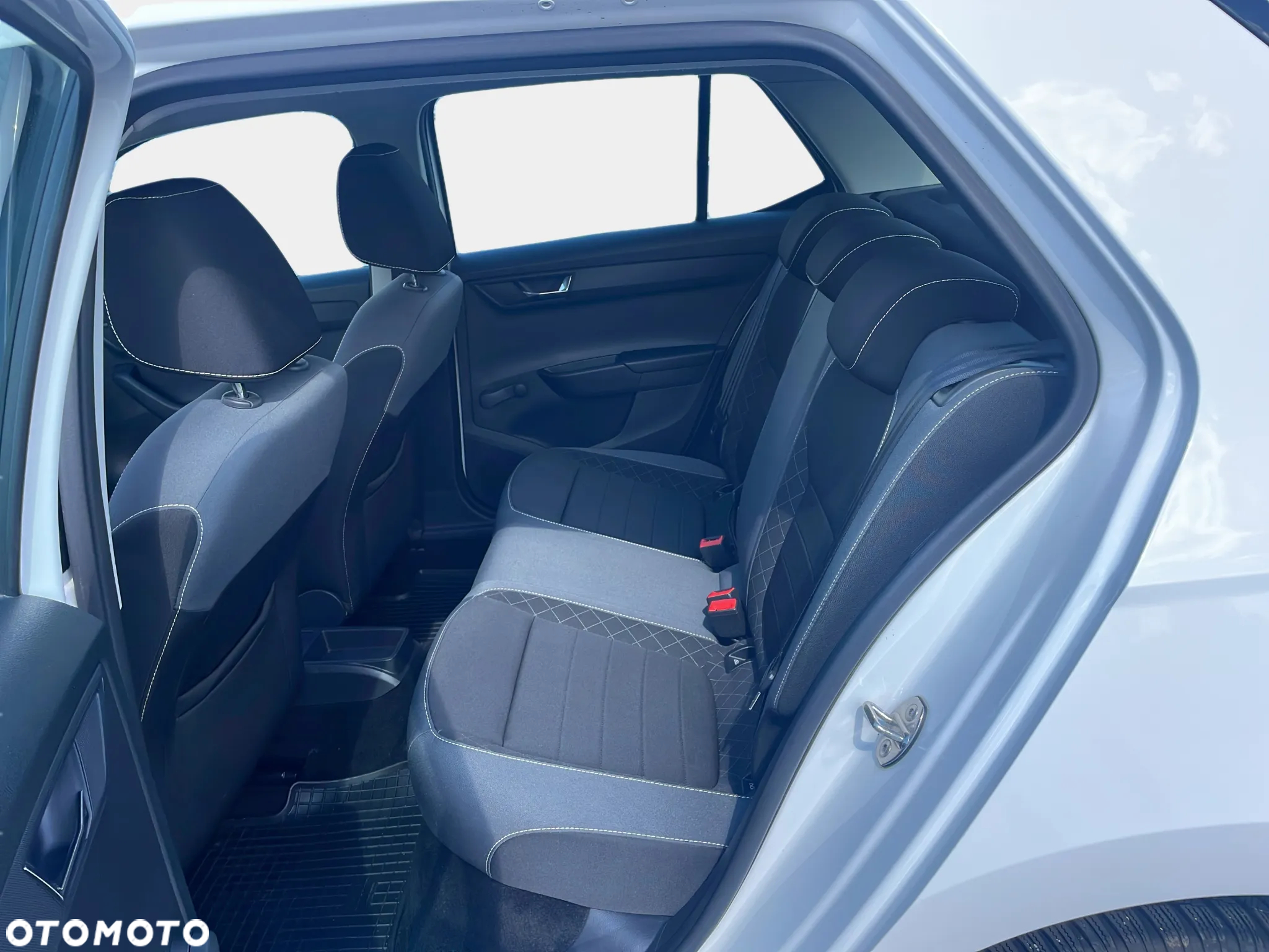 Skoda Fabia 1.0 TSI Ambition - 14