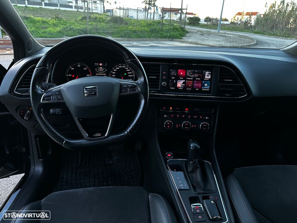 SEAT Leon 2.0 TDI DPF S&S DSG FR - 11