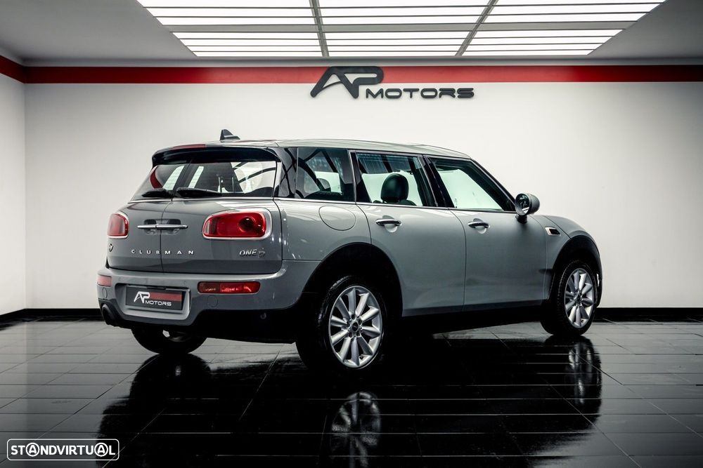 MINI Clubman One D - 13