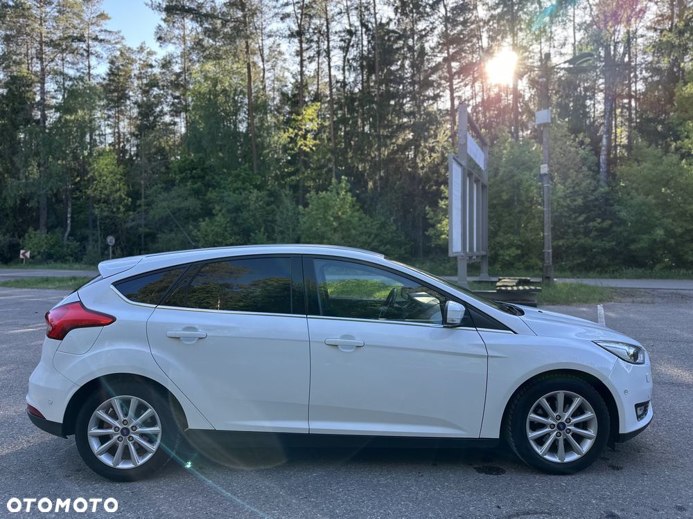 Ford Focus 1.0 EcoBoost Titanium ASS - 3