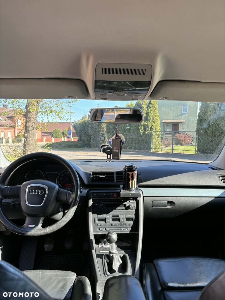 Audi A4 Avant 2.0 TDI - 7