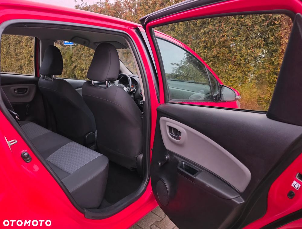 Toyota Yaris 1.33 Life EU6 - 23
